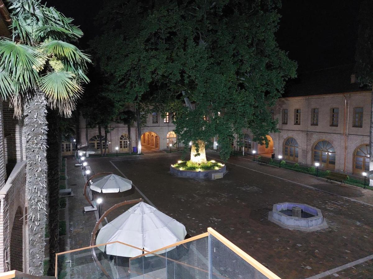 Karvansaray Sah Abbas Hotel Ganja Exterior photo