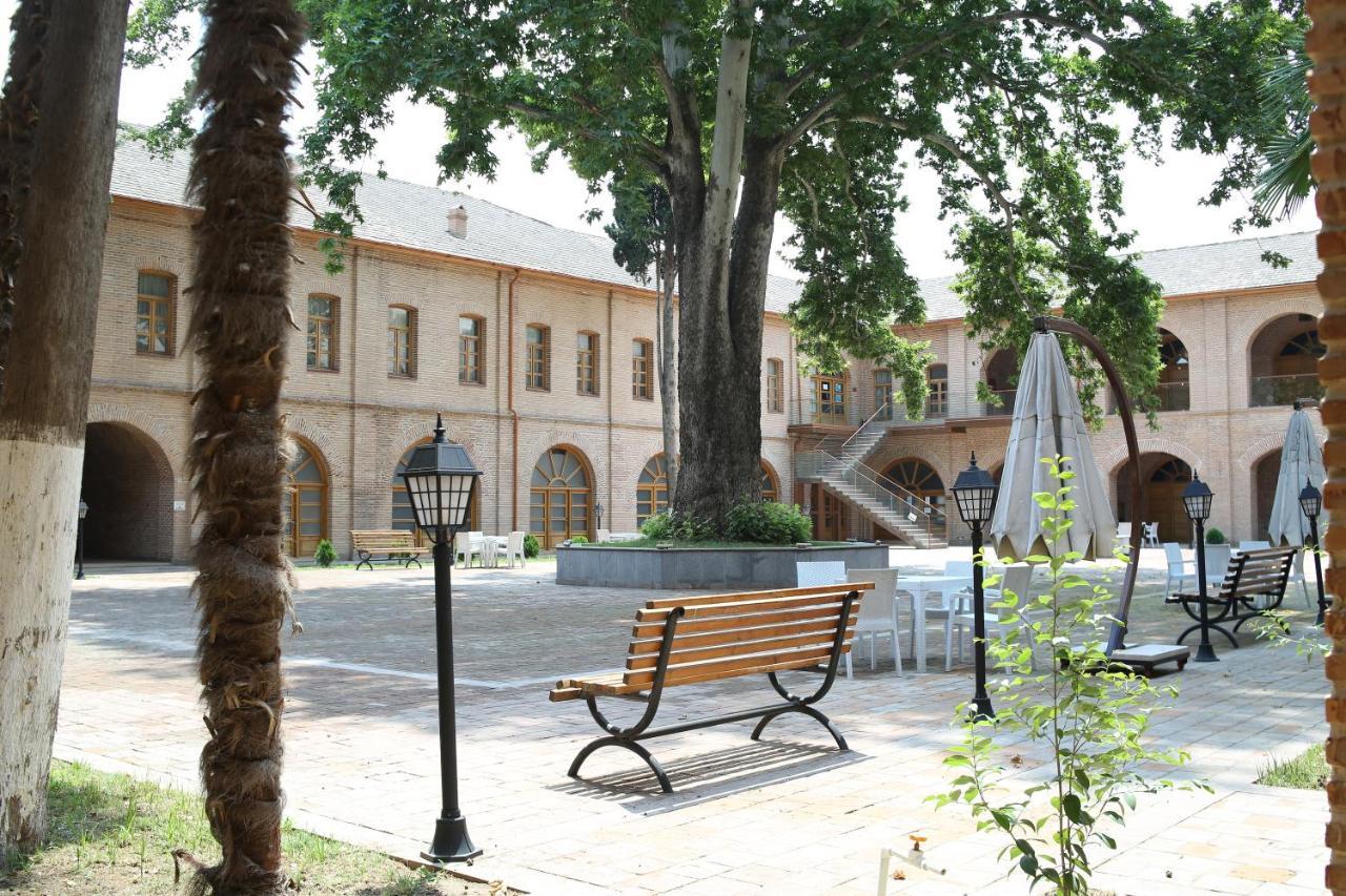 Karvansaray Sah Abbas Hotel Ganja Exterior photo